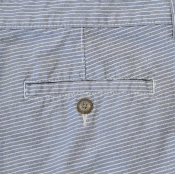 ❤️ Gap Blue Striped Shorts - Picture 9 of 9